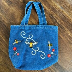 Denim bee embroidery bag